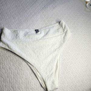 NEW. / SIZE:XL. FOR CLOSET CLOSURE ONLY.